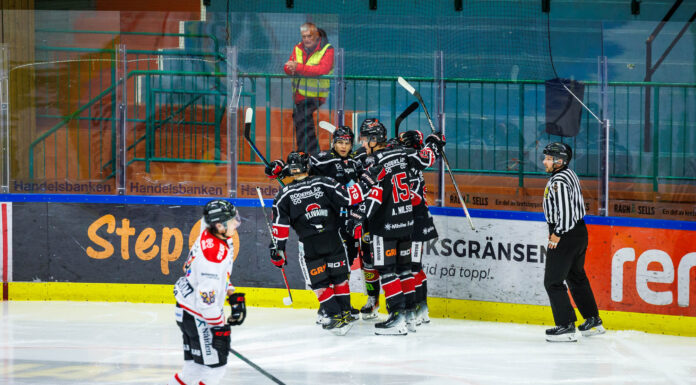 Seger i premiären. – Boden Hockey
