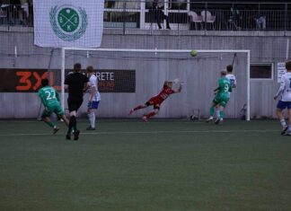 Derby vinst inför storpublik
