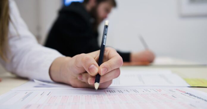 Skriver-hogskoleprovet-03-original-76757.jpg_1200x630.jpg