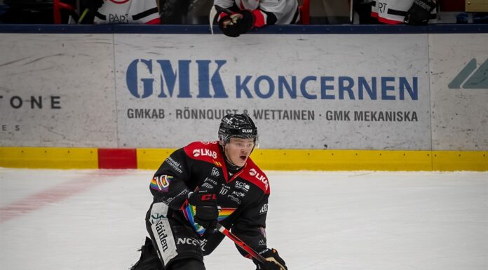 Melvin Råman förlänger
