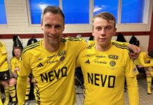 Forwardsparet sköt Notas till semifinal