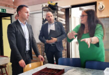 Civilministern åt lunch på Dungens förskola på Hertsön – “det är en jättefin verksamhet”
