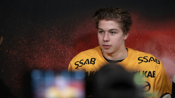 54529a27-c2c8-4de5-851c-37b4221b599224021520Hedqvist20pregame20liggande.jpg