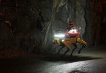Forskargruppen inom Robotik och AI utvärderar och testar nya funktioner för framtidens 6G-nätverk