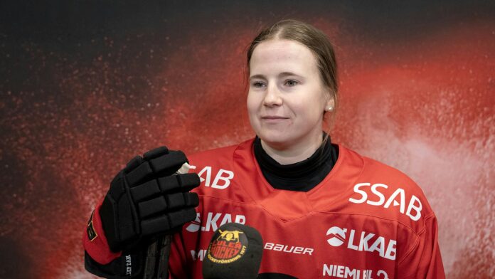 d30e726f-d339-424a-b7c4-c1d20707de0b24101820Nieminen20pregame20liggande.jpg