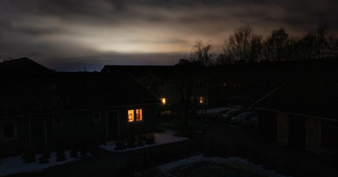 Power_outage_at_night_in_Tuntorp.jpg_1200x630.jpg