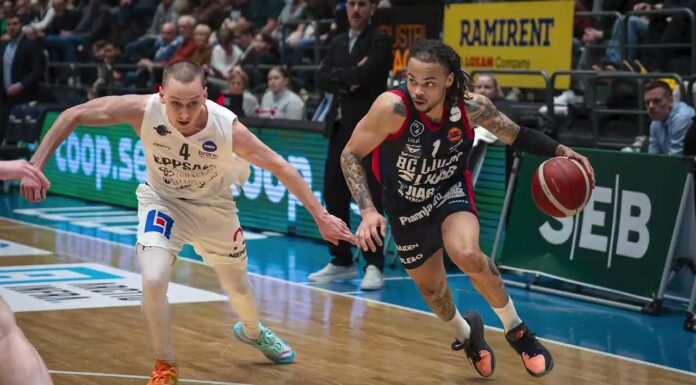 Lindroths Motorcenter drive of the game i kvartsfinal 1: Lamonte Turner visar känslor