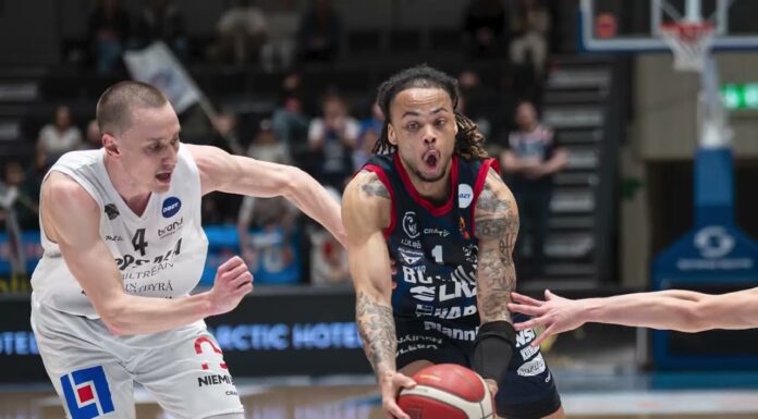 Lamonte Turner 19 poäng i kvartsfinal 1