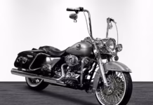 Harley-Davidson Road King Classic “OMG.LEV” (Luleå)