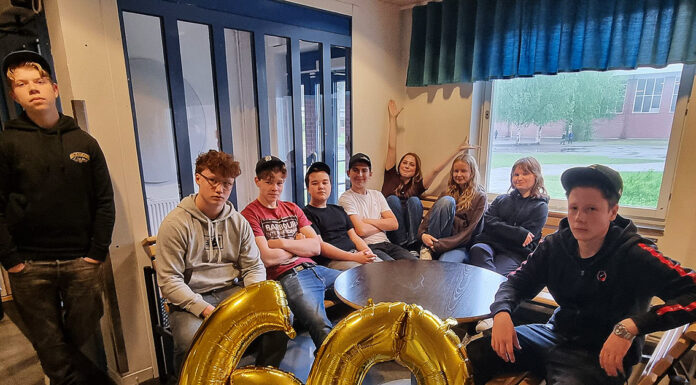 Eleverna firar Bergskolans 60-åriga historia