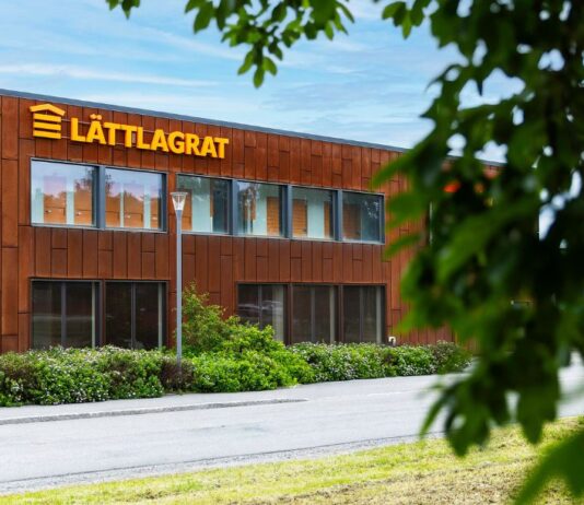 När förråden tog slut såg Erik en möjlighet