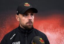 Dennis Hall | "Vill att vi släpper på tyglarna"