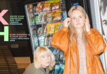 Föreställningen “När tåget lämnar perrongen – Ellen Sundberg & Ellinor Brolin i Kjell Höglunds spår” gör ett stopp på Sara kulturhus