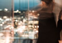 Spektakulär dansföreställning på Sara kulturhus fasad återvänder
