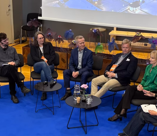 Vem bär ansvaret när Sverige ställer om? Dialog och framtidstro på konferensen Samhället, framtiden och ansvaret