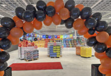 Succéstart för Candy World i Umeå – långa köer när dörrarna öppnades i Avion Shopping